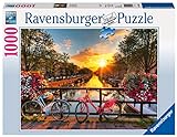 Ravensburger Bicicletas en Amsterdam - Puzzle Fotos y paisajes, Premium Puzzle con tecnología Softclick, 1000 piezas, para adultos (196067)