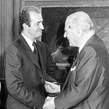 El Rey Juan Carlos con Tarradellas, 29 de junio de 1977 en la Zarzuela