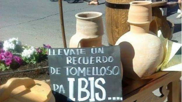 Cartel animando a las ventas de la artesanía de Tomelloso a los visitantes de “Ibis” (Alicante)