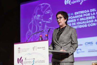 Las mujeres juristas abren el camino hacia la normalización de la igualdad